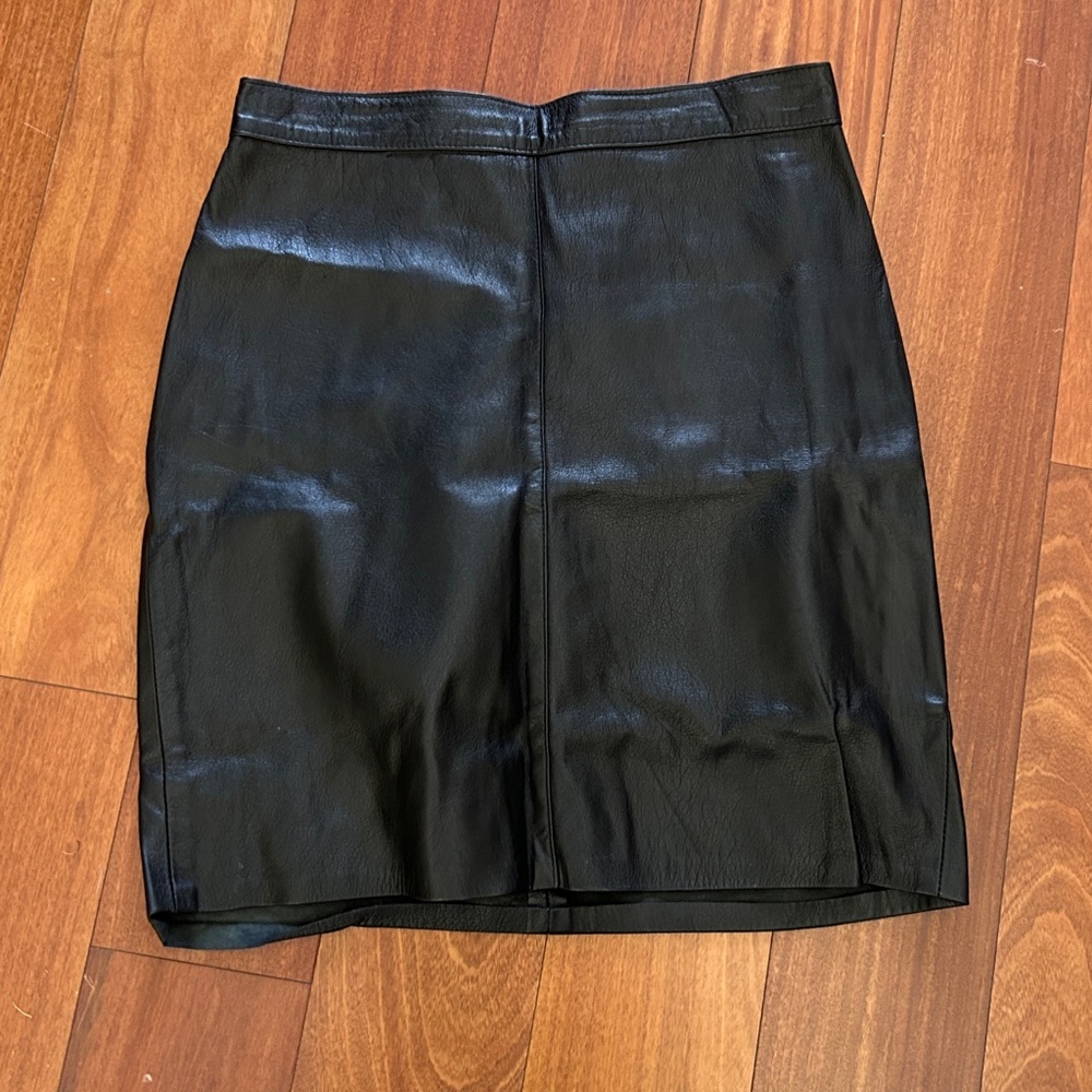 Vintage Italian Vera Pelle Black Lambskin Mini Skirt